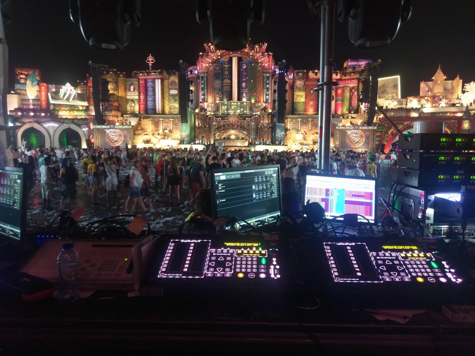 FC-A Field Controller: Pyrofoor, Tomorrowland Main Stage, 2019